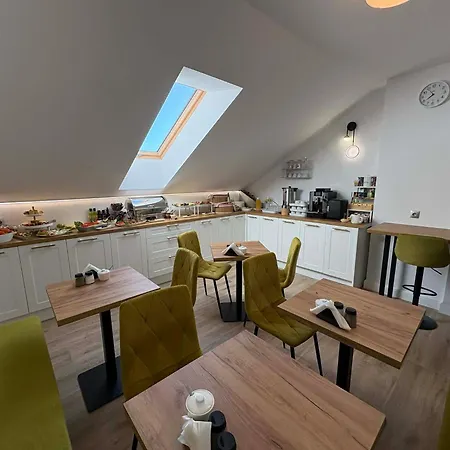 Villa Solaris Ustka - Pensjonat Z 2026R,Rowery Gratis, Wypoczynek Tylko Dla Doroslych ! Bed and Breakfast