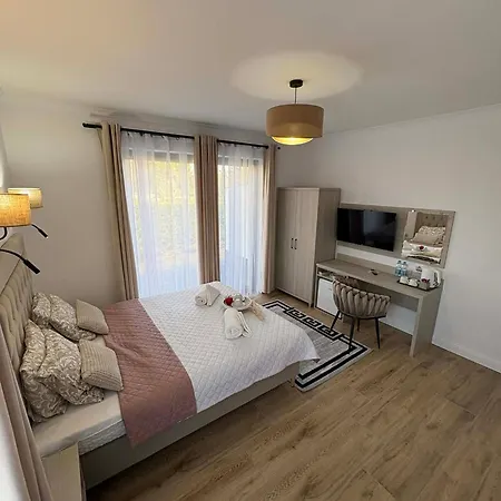 Villa Solaris Ustka - Pensjonat Z 2026R,Rowery Gratis, Wypoczynek Tylko Dla Doroslych ! Bed & Breakfast