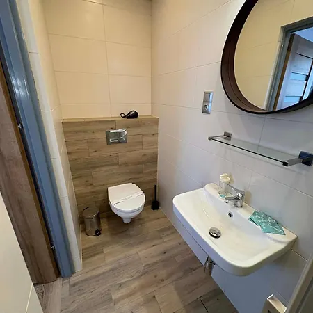 Villa Solaris Ustka - Pensjonat Z 2026R,Rowery Gratis, Wypoczynek Tylko Dla Doroslych ! 3*