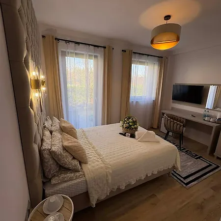 Bed & Breakfast Villa Solaris Ustka - Pensjonat Z 2026R,Rowery Gratis, Wypoczynek Tylko Dla Doroslych !