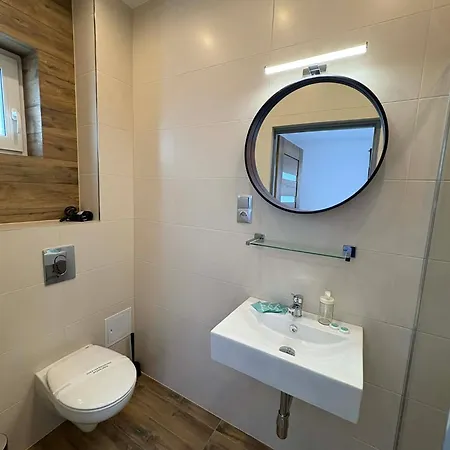 Bed & Breakfast Villa Solaris Ustka - Pensjonat Z 2026R,Rowery Gratis, Wypoczynek Tylko Dla Doroslych ! 3*